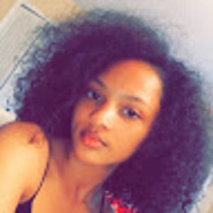 Meet your Posher, Izzy